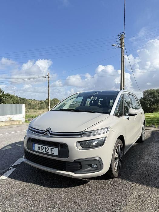 Usado Citroën C4 SpaceTourer 120 HP (88 kW) 2018 Monovolume