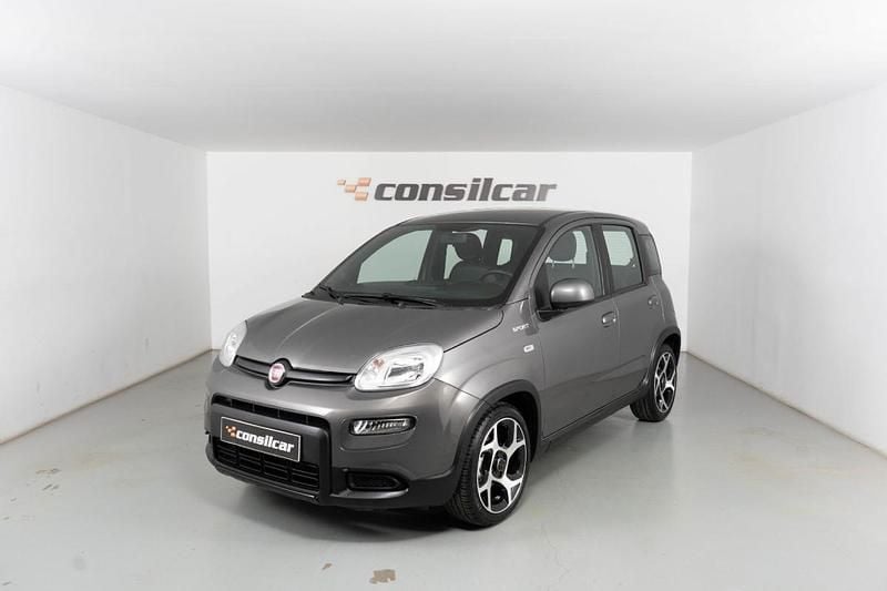 Cinzento Usado 2022 Fiat Panda Citadino | € 10.980 (Preço justo) - Imagem 1/4