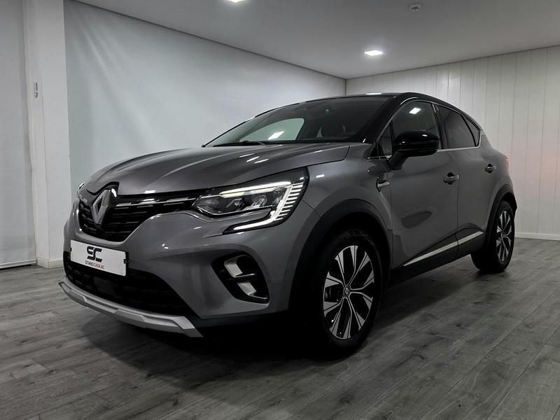 Usado Renault Captur Esprit Alpine 145 HP (106 kW) 2023 Cinza SUV