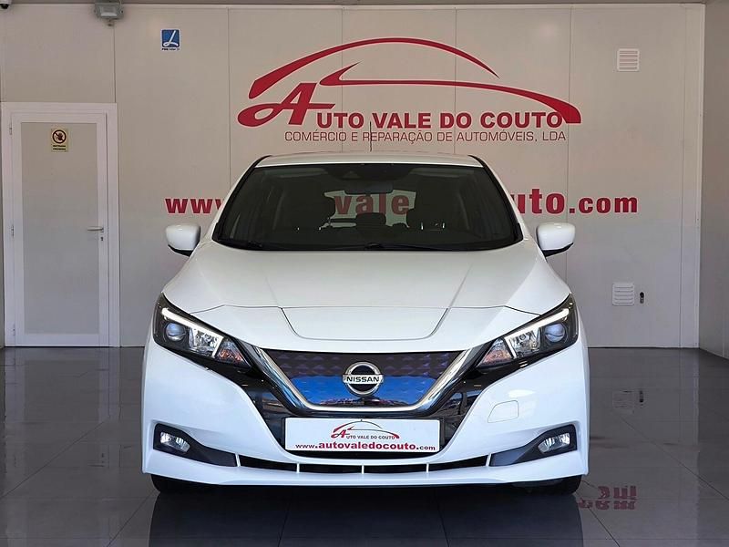 Cinza Usado 2019 Nissan Leaf N-Connecta Citadino | € 13.200 (Bom preço) - Imagem 1/4