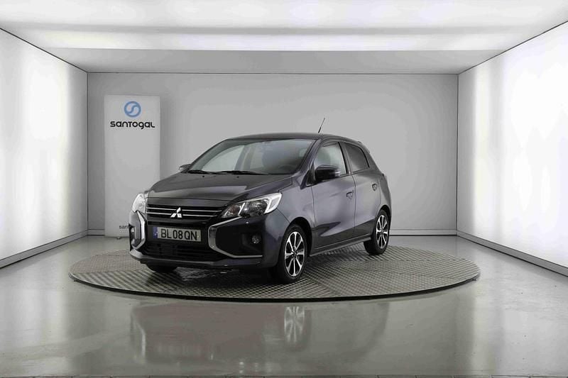 Usado Mitsubishi Space Star 71 HP (52 kW) 2024 Cinzento Citadino