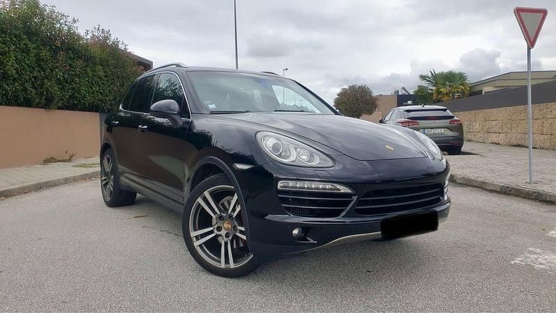 Usado 2013 Porsche Cayenne Chrono SUV | € 34.990 (Preço justo) - Imagem 1/4