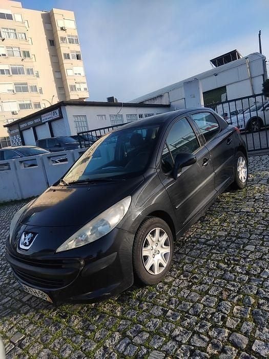 Usado Peugeot 207 95 HP (69 kW) 2008 Sedan