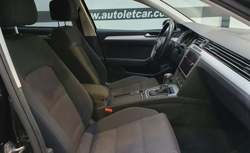 Usado VW Passat 150 HP (110 kW) 2019 Preto Carrinha