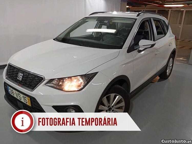 Branco Usado 2018 Seat Arona Style SUV | € 14.990 (Preço elevado) - Imagem 1/1