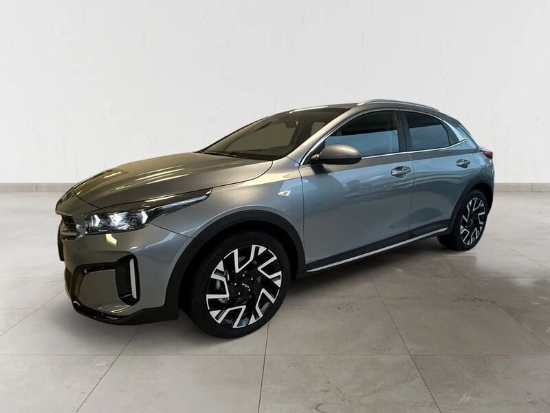 Cinza Novo 2024 Kia XCeed Sport SUV | € 26.400 (Preço justo) - Imagem 1/4
