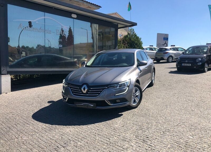 Cinzento (metalizado) Usado 2018 Renault Talisman Zen Sedan | € 18.900 (Caro) - Imagem 1/4