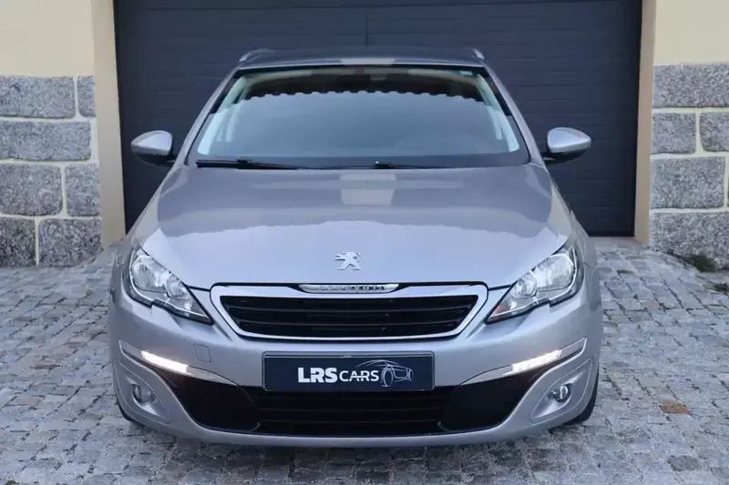 Cinza escuro Usado 2017 Peugeot 308 Style Carrinha | € 14.990 (Preço elevado) - Imagem 1/4