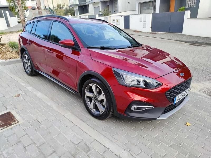 Usado Ford Focus 125 HP (91 kW) 2020 Vermelho Carrinha