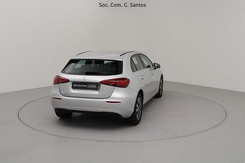 Usado Mercedes A200 Advanced 163 HP (119 kW) 2024 Cinza Sedan