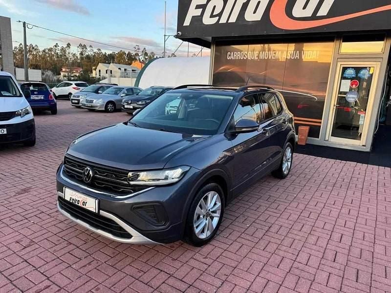 Cinzento Usado 2025 VW T-Cross SUV | € 22.999 (Preço justo) - Imagem 1/4