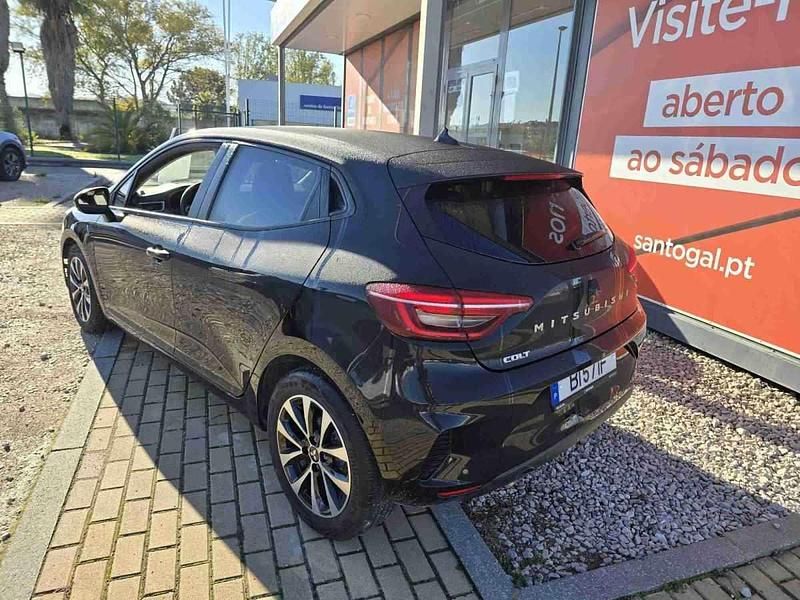 Usado Mitsubishi Colt Invite 91 HP (66 kW) 2024 Preto Citadino