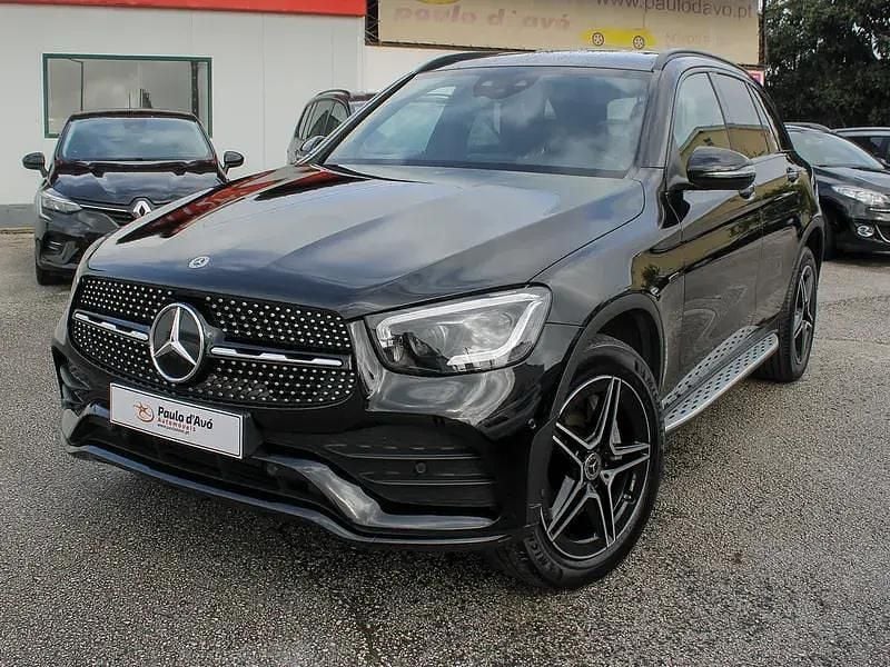 Usado Mercedes GLC300 AMG line 320 HP (235 kW) 2020 Preto