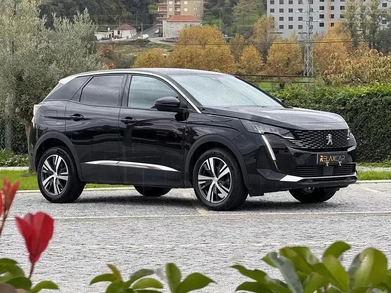 Preto Usado 2021 Peugeot 3008 Allure SUV | € 21.999 (Bom preço) - Imagem 1/4