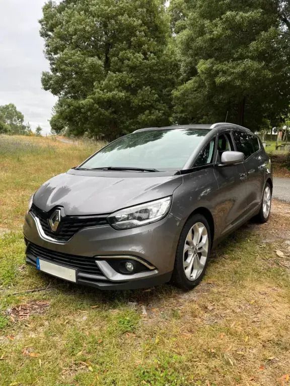 Cinza Usado 2018 Renault Grand Scénic IV Dynamique Monovolume | € 18.500 (Preço elevado) - Imagem 1/4