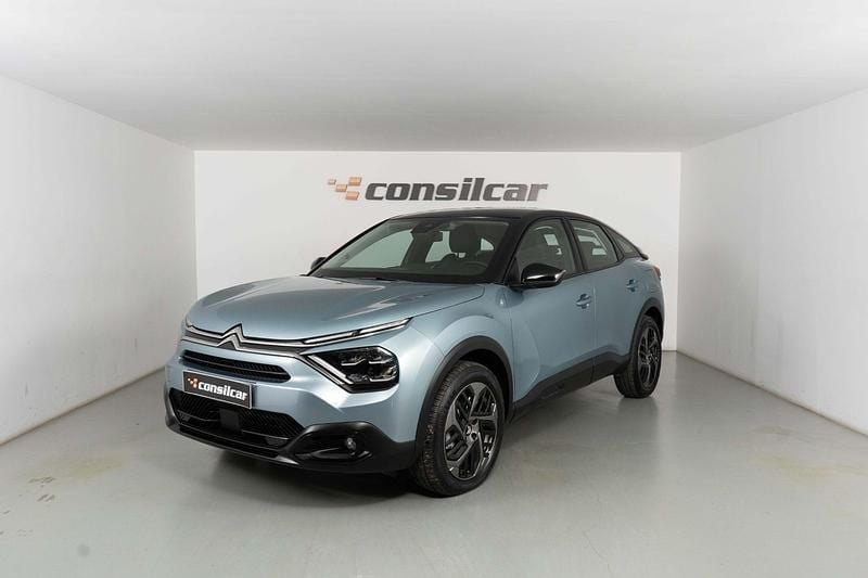 Verde claro Usado 2024 Citroën C4 PureTech SUV | € 18.480 (Super Preço) - Imagem 1/4