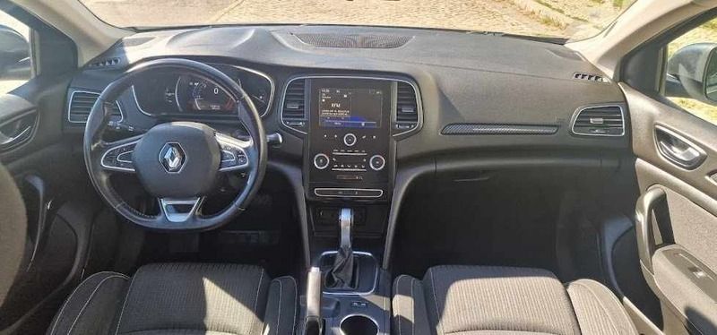 Usado Renault Mégane GrandTour 110 HP (80 kW) 2018 Cinzento Carrinha