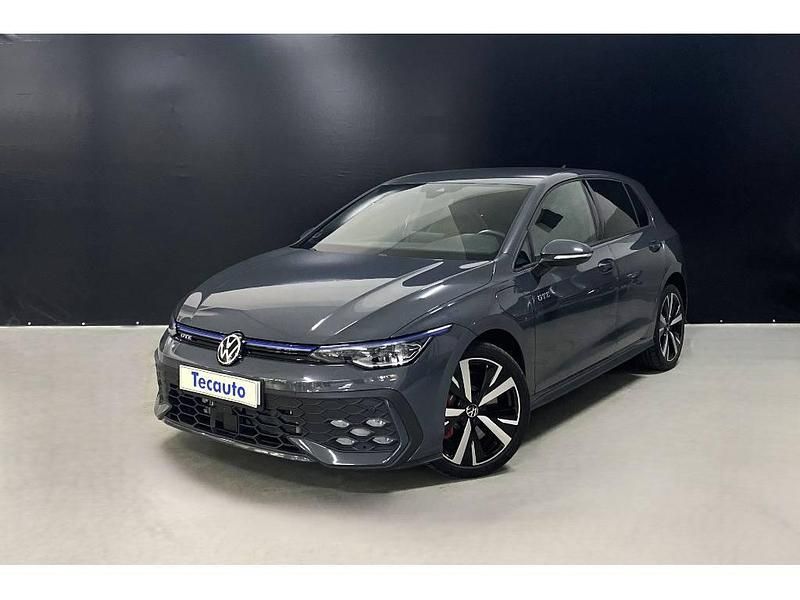 Cinzento Usado 2025 VW Golf VIII | € 46.990 - Imagem 1/4