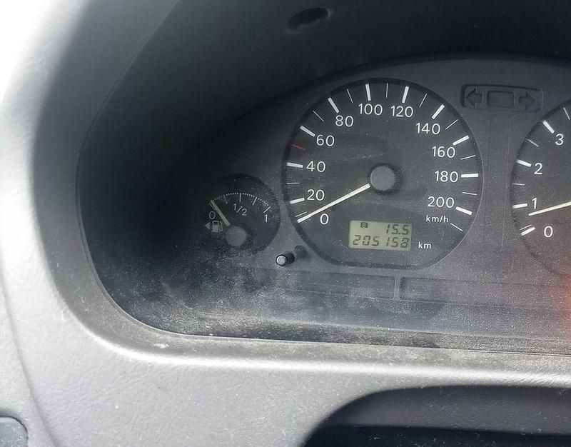 Usado Mitsubishi Space Star 2001 Monovolume