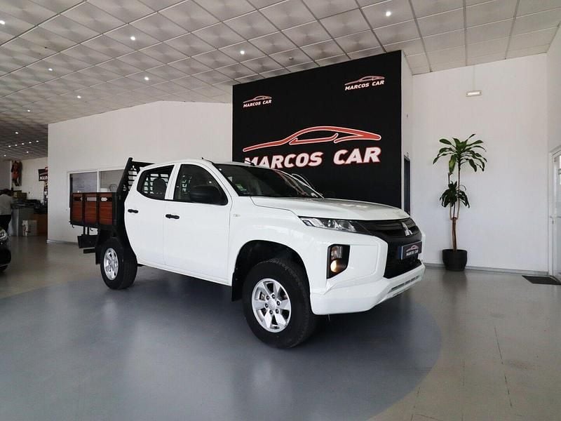 Branco Usado 2021 Mitsubishi L Invite SUV | € 32.900 (Caro) - Imagem 1/4
