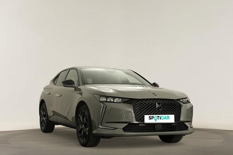 Usado DS Automobiles DS4 Performance 130 HP (95 kW) 2024 Cinzento