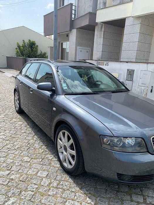 Usado 2004 Audi A4 S-Line Carrinha | € 5.500 (Bom preço) - Imagem 1/4