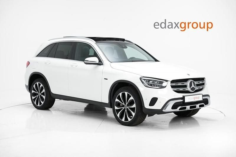 Usado Mercedes GLC300 320 HP (235 kW) 2021 Branco SUV