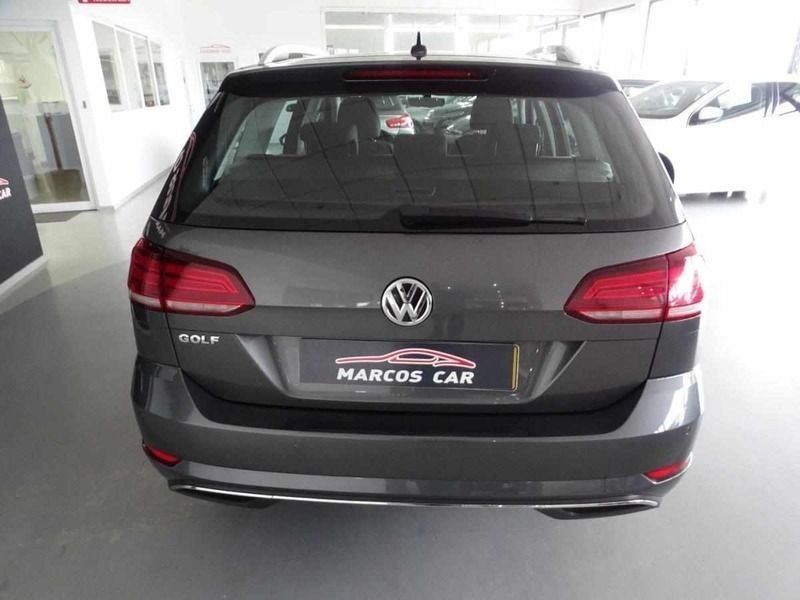 Usado VW Golf VII 115 HP (84 kW) 2019 Cinzento Carrinha