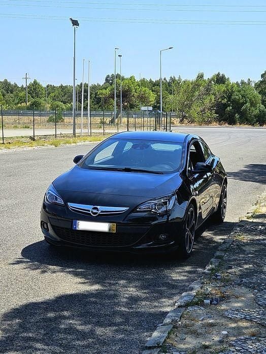 Usado 2016 Opel Astra GTC | € 14.990 - Imagem 1/4