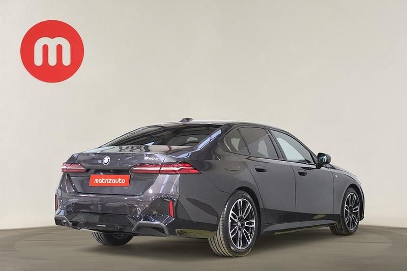 Usado BMW 520 197 HP (144 kW) 2024