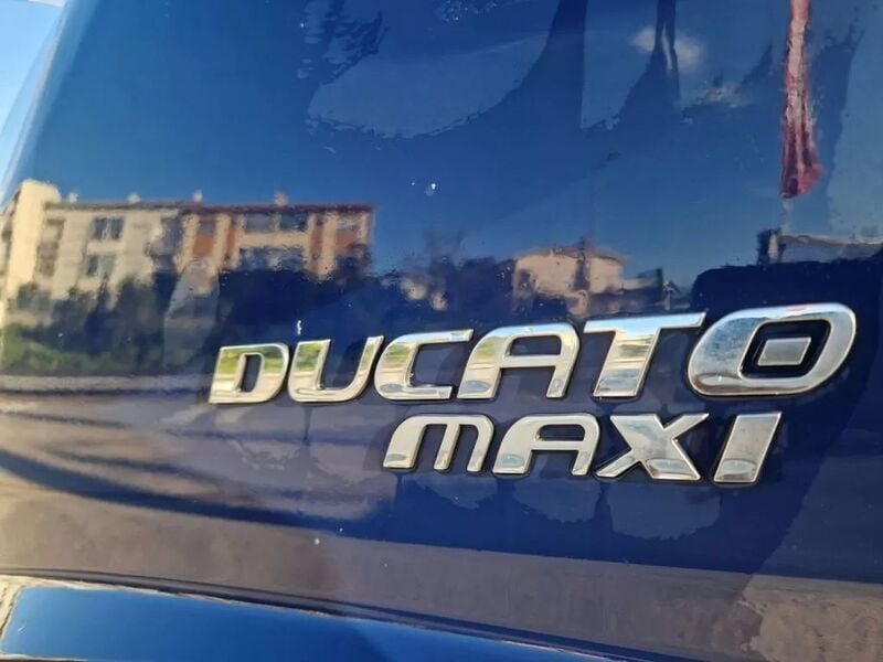 Usado Fiat Ducato 120 HP (88 kW) 2011 Azul Van