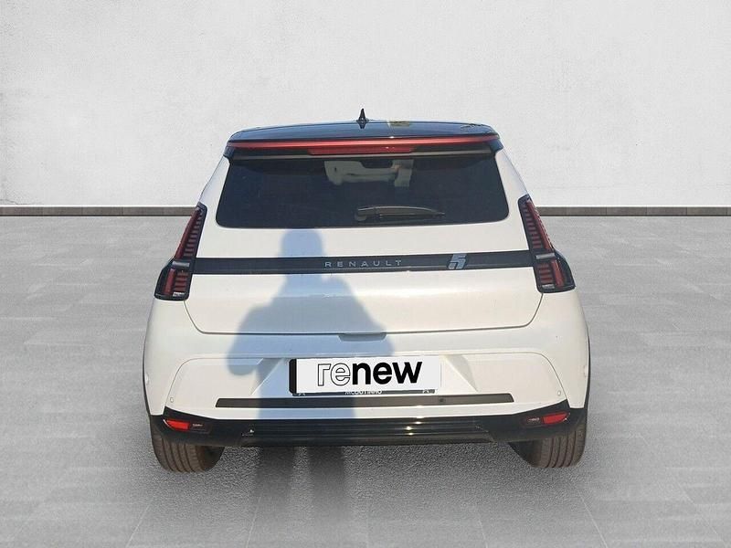Usado Renault R5 Iconic 88 kW (120 HP) 2025 Branco Citadino