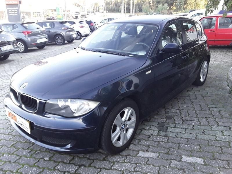 Usado BMW 116 116 HP (85 kW) 2009 Azul Citadino