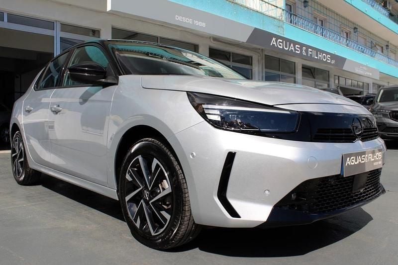 Cinzento Usado 2024 Opel Corsa GS Line | € 18.990 (Preço elevado) - Imagem 1/4