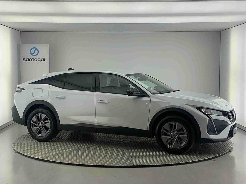 Branco Usado 2025 Peugeot 408 Sedan | € 27.990 (Super Preço) - Imagem 1/4