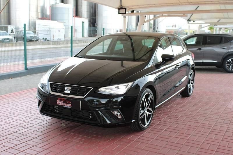 Usado Seat Ibiza FR 110 HP (80 kW) 2023 Preto