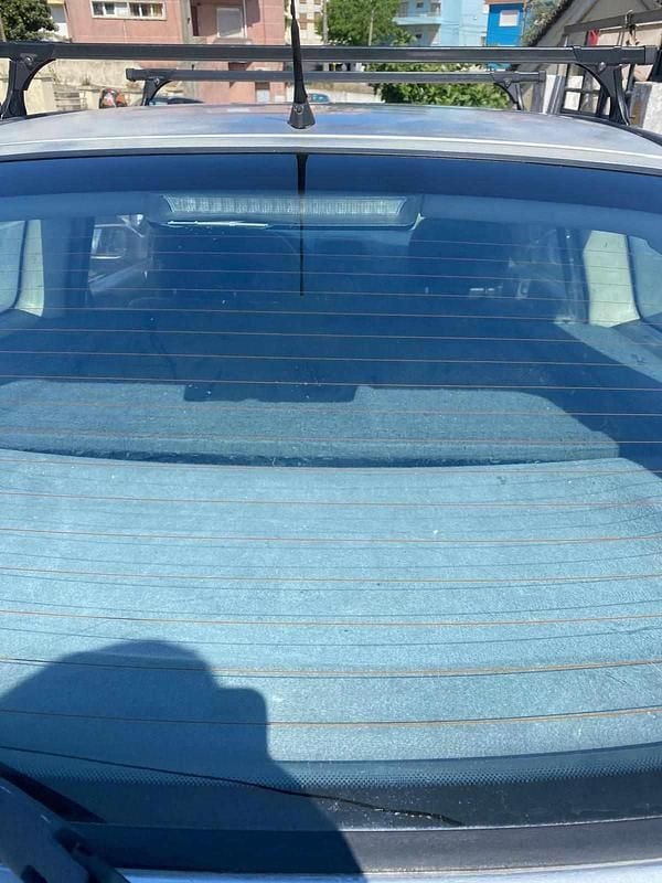 Cinzento Usado 2001 Opel Astra Citadino | € 1.400 (Preço justo) - Imagem 1/4