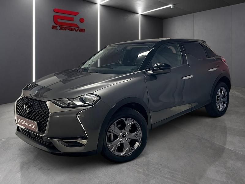 Cinzento Usado 2022 DS Automobiles DS3 Crossback SUV | € 23.980 (Caro) - Imagem 1/4