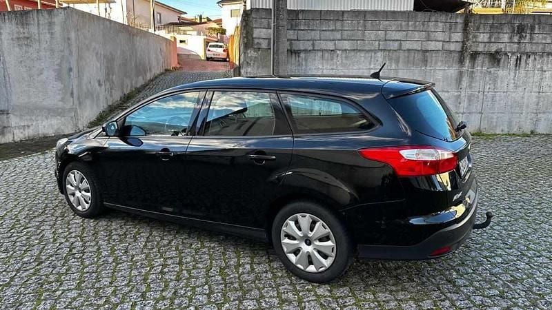 Usado Ford Focus 116 HP (85 kW) 2014 Preto Citadino