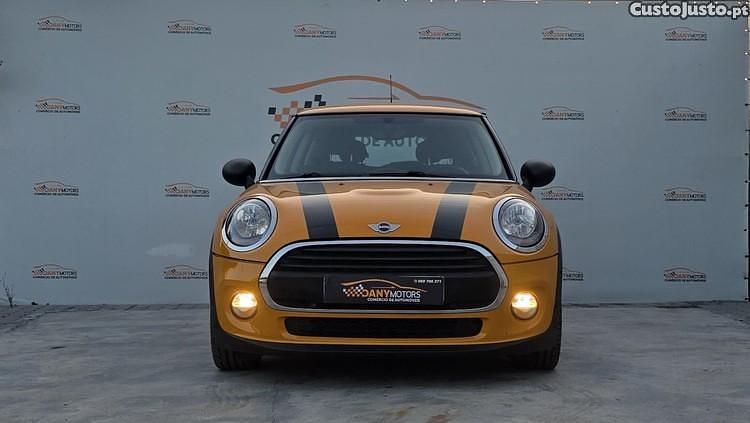 Vermelho Usado 2015 Mini One D Citadino | € 12.990 (Preço justo) - Imagem 1/1