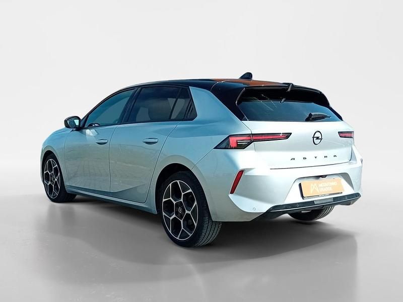 Usado Opel Astra GS Line 130 HP (95 kW) 2024 Cinza Sedan