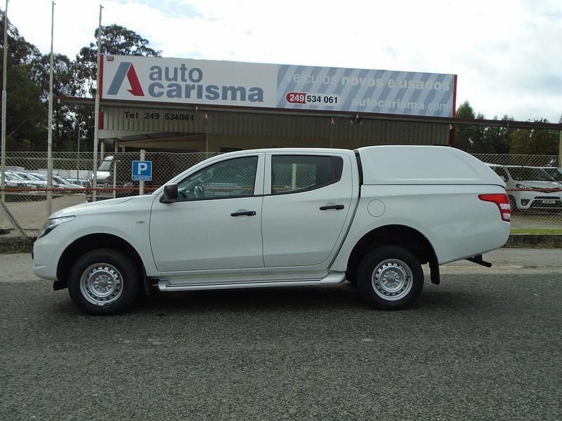 Branco Usado 2019 Mitsubishi L200 Invite Pickup | € 24.400 (Preço elevado) - Imagem 1/4