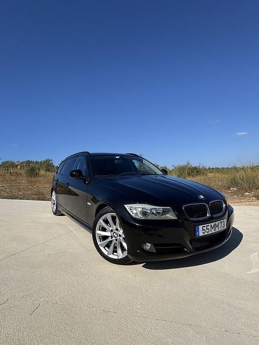Usado 2011 BMW 320 Efficient Dynamics Sedan | € 11.500 (Preço justo) - Imagem 1/4