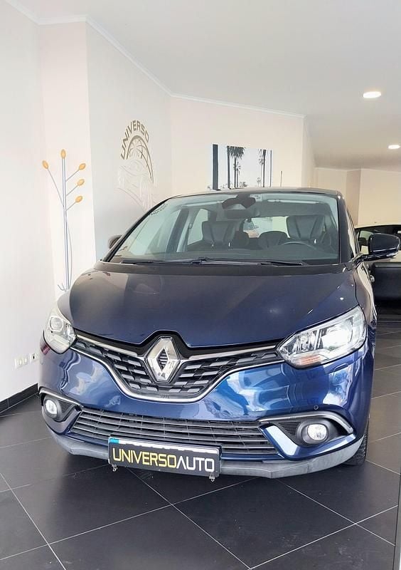 Usado Renault Scénic IV LIMITED 132 HP (97 kW) 2017 Azul Monovolume