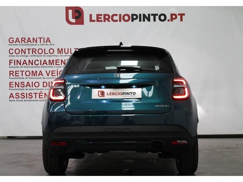 Usado Fiat 600 La Prima 136 HP (100 kW) 2025 Verde SUV