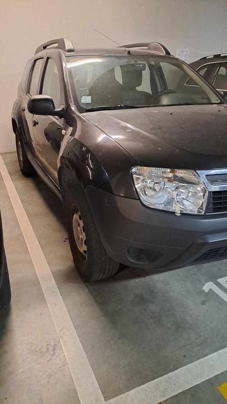 Preto Usado 2011 Dacia Duster SUV | € 7.500 - Imagem 1/1