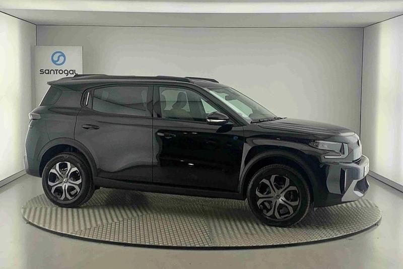 Preto Novo 2025 Citroën e-C3 Aircross SUV | € 28.500 - Imagem 1/4