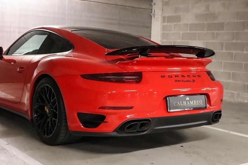 Usado Porsche 911 Turbo S 580 HP (426 kW) 2015 Vermelho Coupé