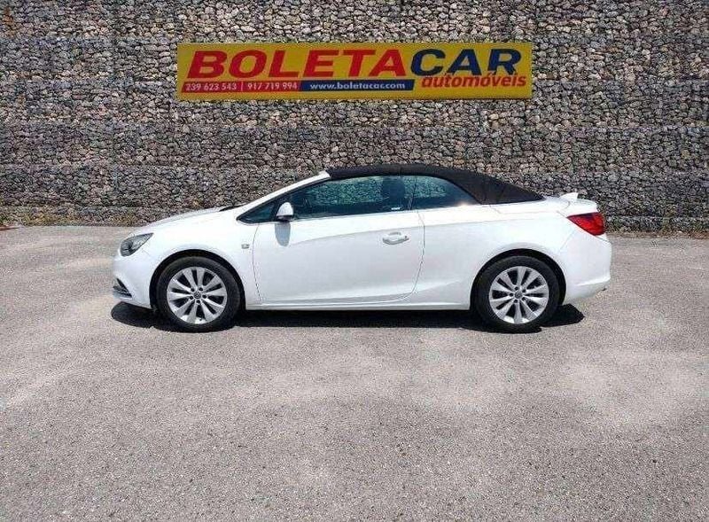 Usado Opel Cascada S 170 HP (125 kW) 2018 Branco Cabrios