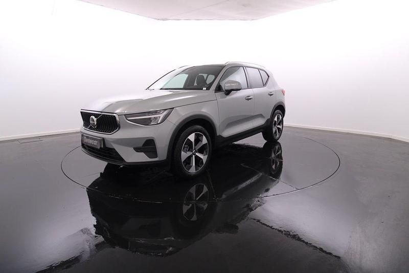 Cinzento Usado 2024 Volvo XC40 SUV | € 36.450 (Preço elevado) - Imagem 1/4